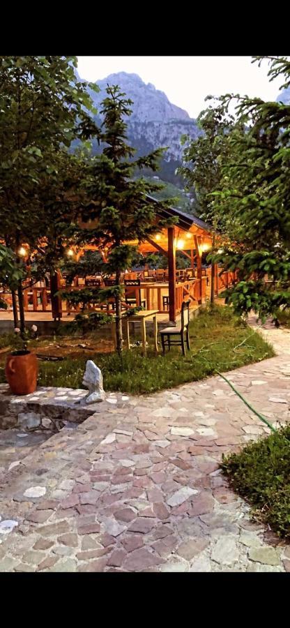 Hotel Natyra Balcony Valbone Exterior foto
