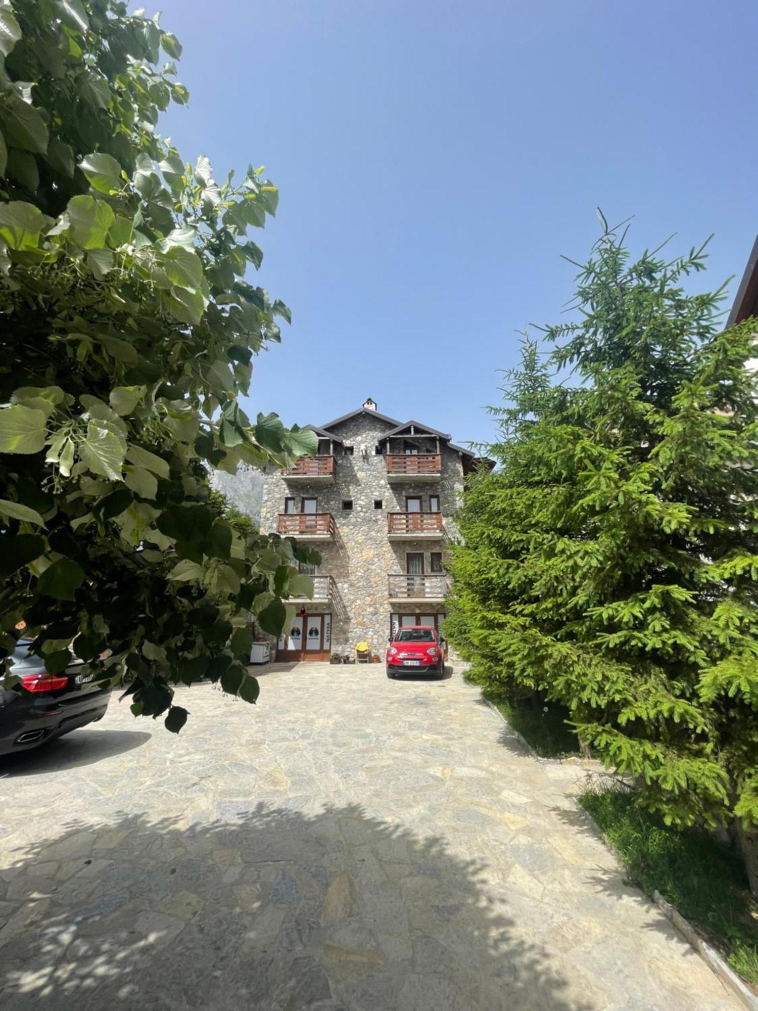 Hotel Natyra Balcony Valbone Exterior foto